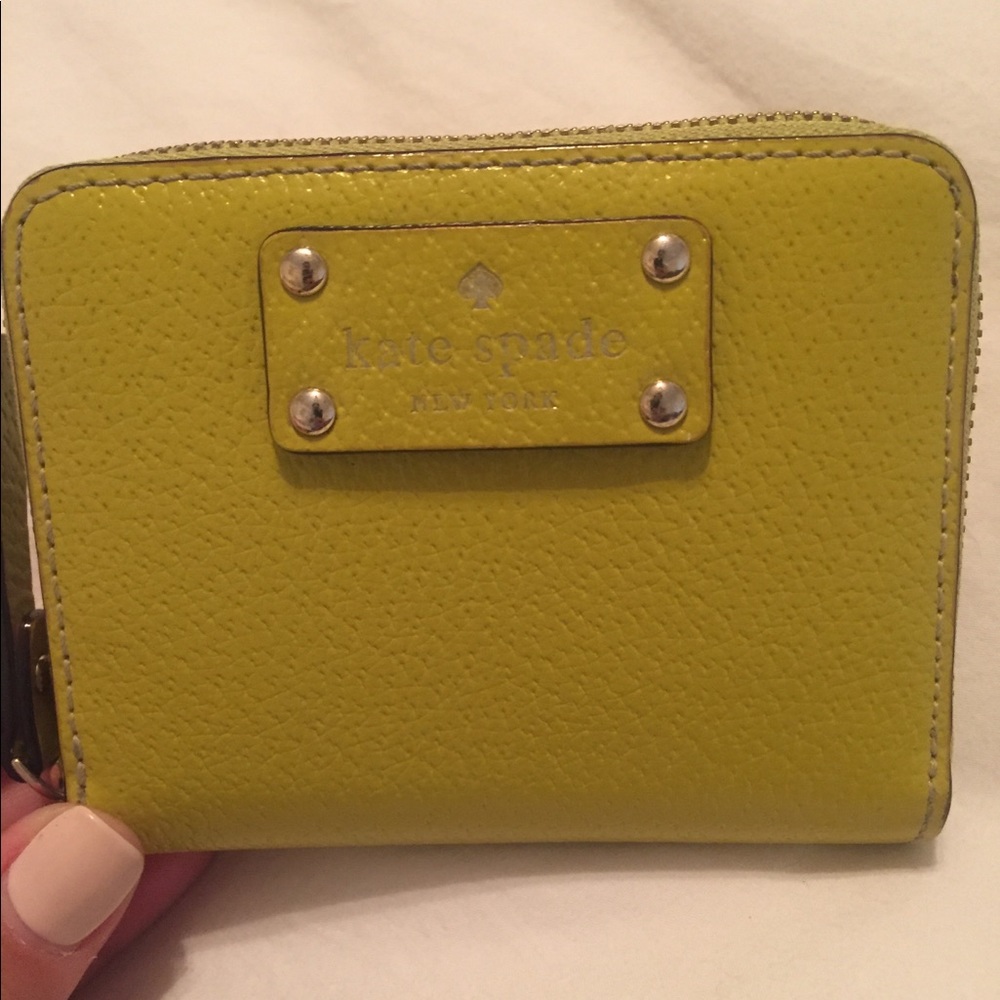 Kate Spade mini wallet
